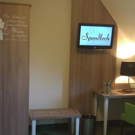 Spundloch- Das Hotel & Weinrestaurant Veitshöchheim Exteriör bild